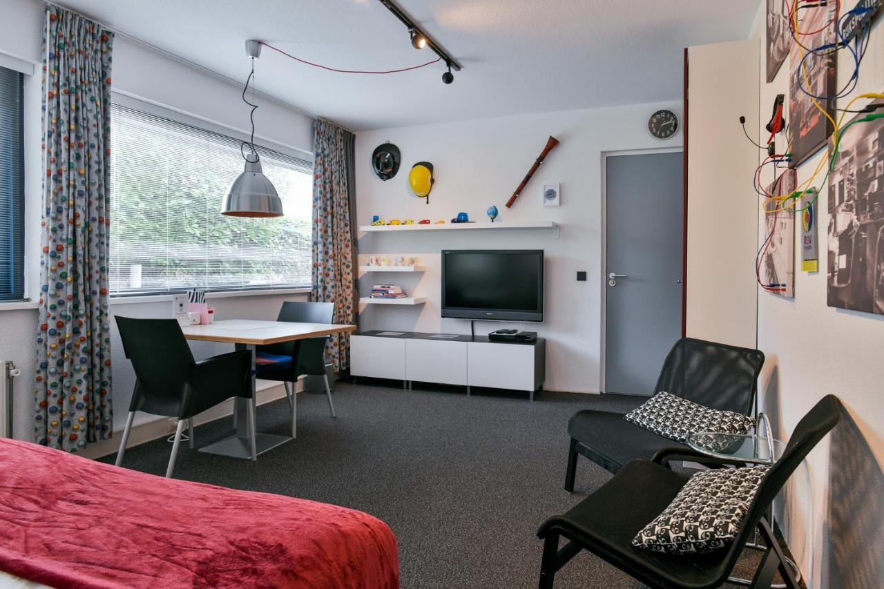 Bed and Breakfast Bedbijpet Emmen Exterior foto